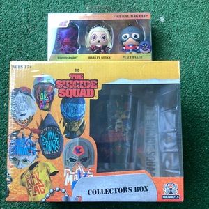 Suicide squad DC collectors box and bag clips